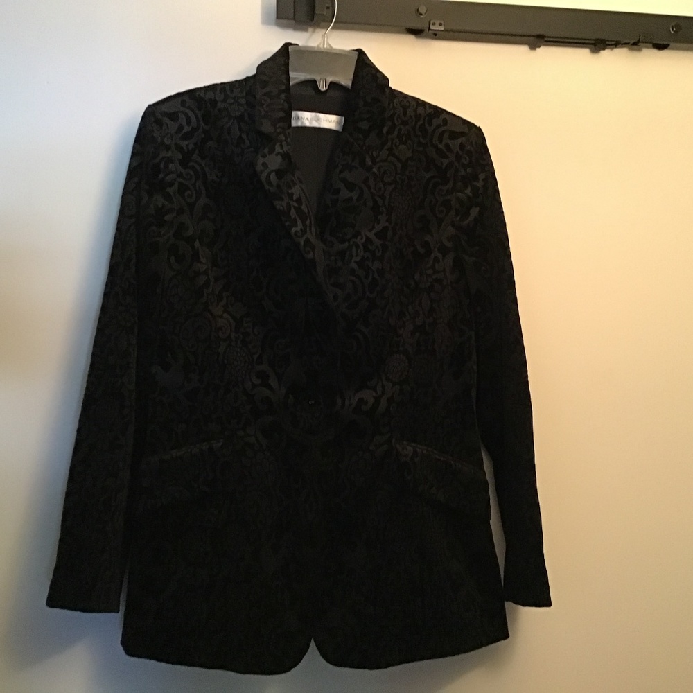 Velvet designer jacket- Dana Buchman
